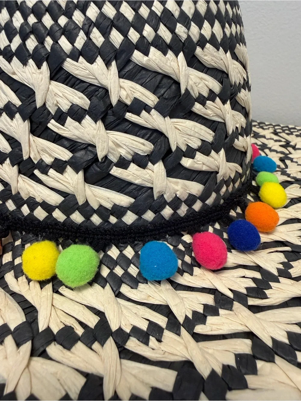 Wide Brim Woven Black Straw Sun Beach Hat Atmosphere Primark Rainbow Pom Pom